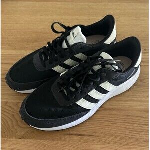 Adidas Women’s Running 70s Sneakers - Size 8.5 Like new!